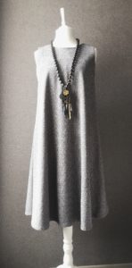 Robe trapèze grise